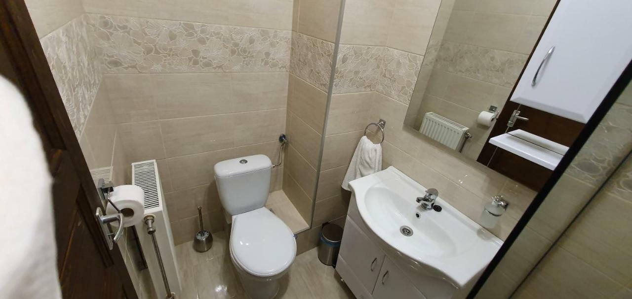 Kovacs Hotel Superior Vásárosnamény Exteriör bild